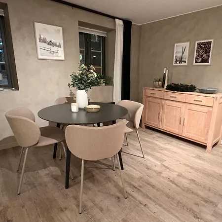 In Centre With Two Bedrooms Og Free Parking Tromsø